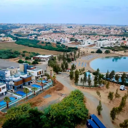Sunrise Beachfront - 1 Villa Paralimni