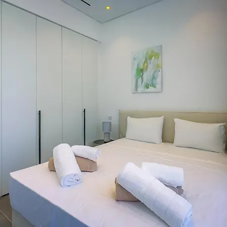 Vila Sunrise Beachfront - 1