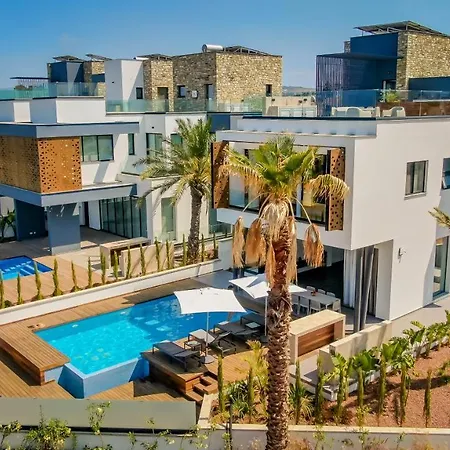 Sunrise Beachfront - 1 ヴィラ *