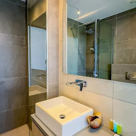 ヴィラ Sunrise Beachfront - 1 パラリムニ