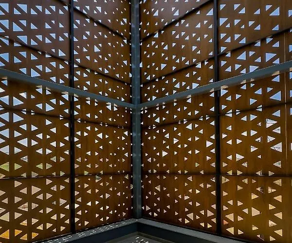 Vila Sunrise Beachfront - 1 Paralimni